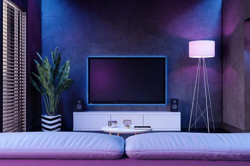 Ilumina tu vida con lámparas y accesorios de color magenta