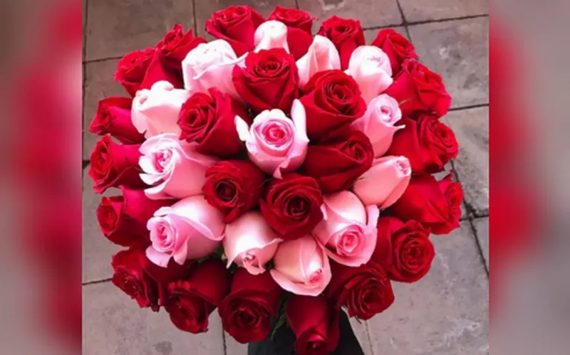 Canela: el color de las flores que complementarán tus arreglos florales rosas